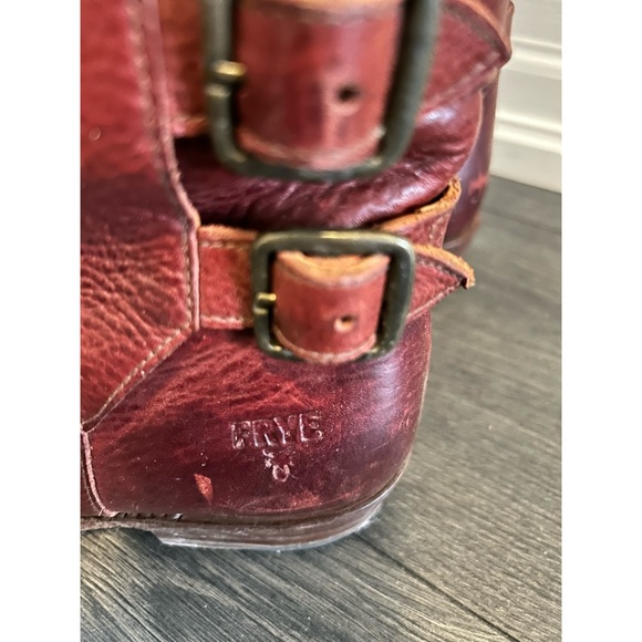 FRYE genuine leather pull on boot in crimson size 6 - Picture 4 of 4